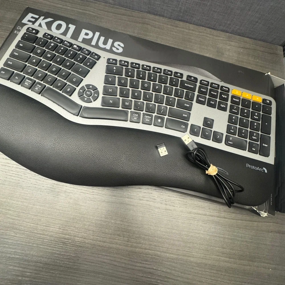 ProtoArc‎ EK01 Plus Ergonomic Wireless Keyboard Black Silver Excellent Bluetooth
